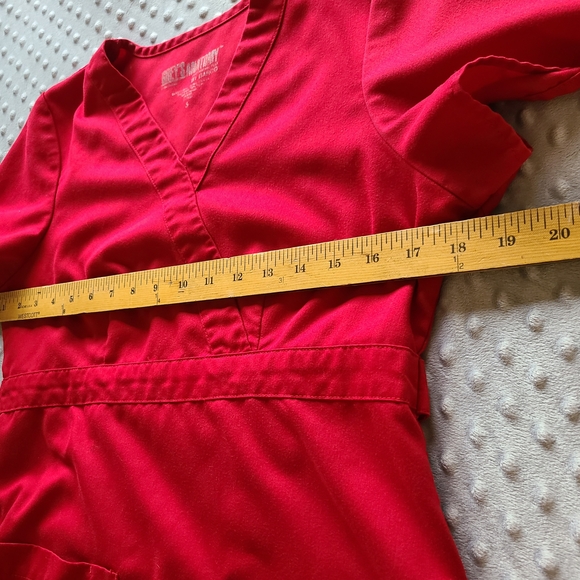 Grey's Anatomy Bold Red Scrub Set - Picture 9 of 12